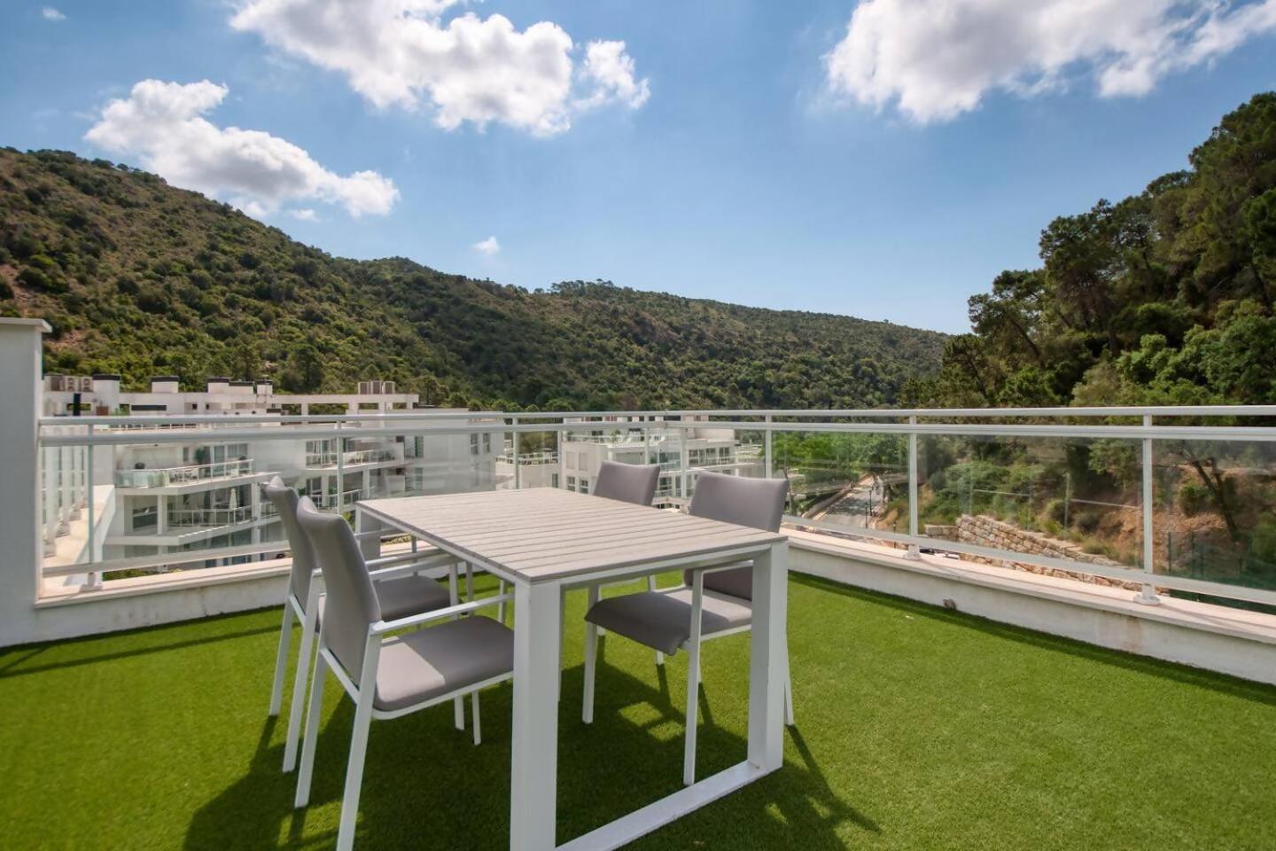 Casa Tulipa Benahavis Apartment Exterior photo
